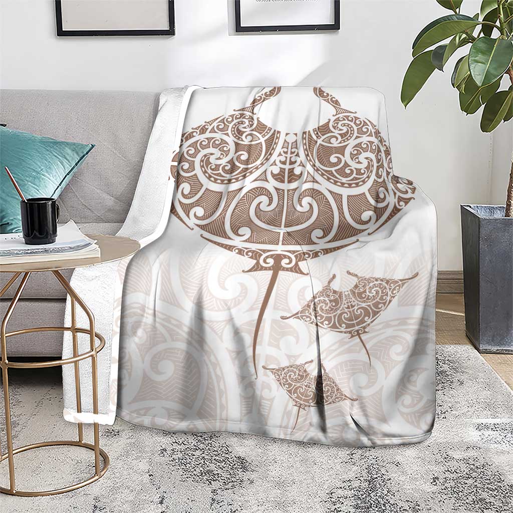 New Zealand Manta Ray Tattoo Blanket Aotearoa Maori Haehae Beige - Aussie Hoodie