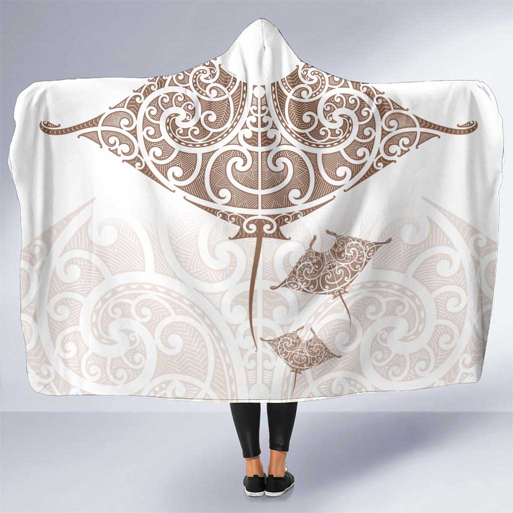 New Zealand Manta Ray Tattoo Hooded Blanket Aotearoa Maori Haehae Beige - Aussie Hoodie