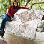 New Zealand Manta Ray Tattoo Quilt Aotearoa Maori Haehae Beige - Aussie Hoodie