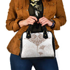 New Zealand Manta Ray Tattoo Shoulder Handbag Aotearoa Maori Haehae Beige - Aussie Hoodie