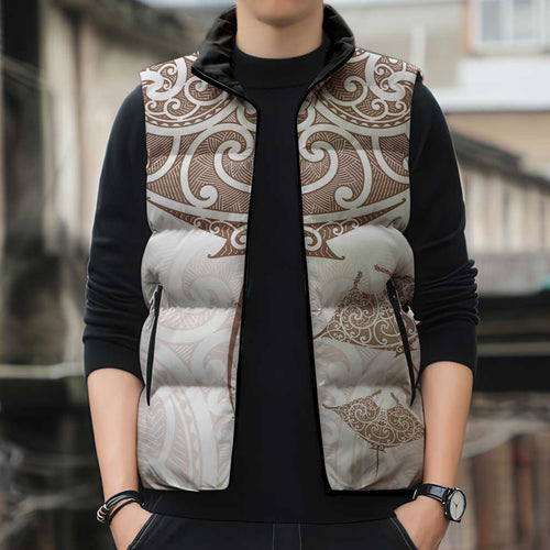 New Zealand Manta Ray Tattoo Sleeveless Puffer Jacket Aotearoa Maori Haehae Beige - Aussie Hoodie