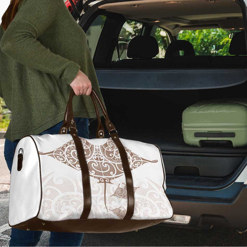 New Zealand Manta Ray Tattoo Travel Bag Aotearoa Maori Haehae Beige - Aussie Hoodie