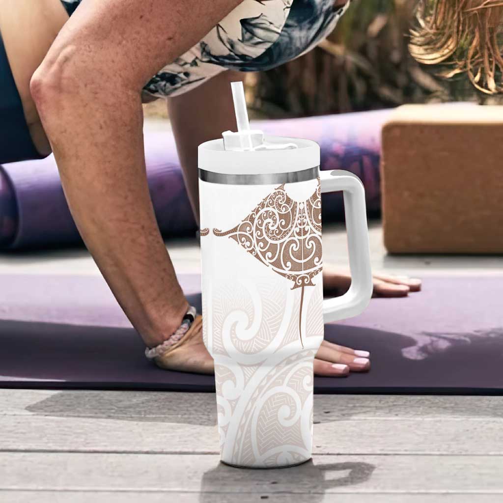 New Zealand Manta Ray Tattoo Tumbler With Handle Aotearoa Maori Haehae Beige - Aussie Hoodie