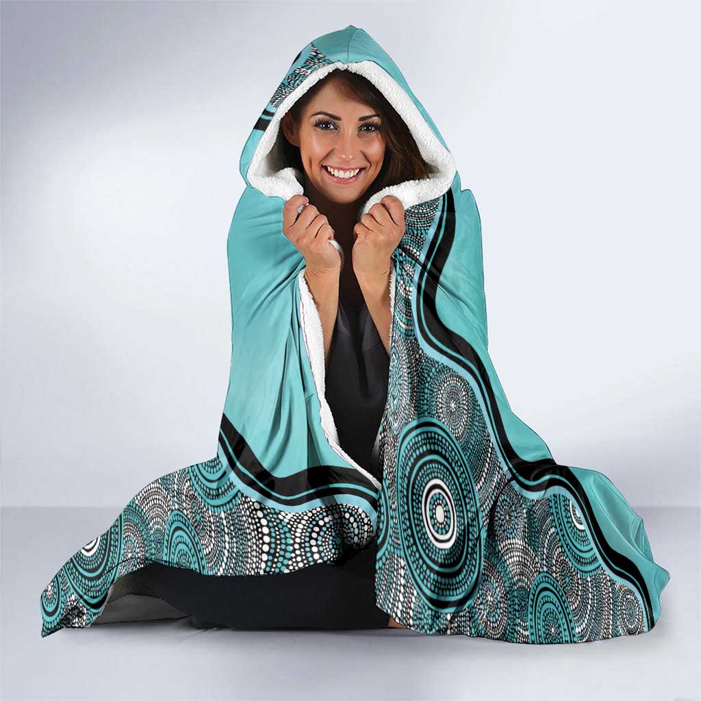 Custom Brisbane Heat Hooded Blanket Indigenous Art - Grunge Style