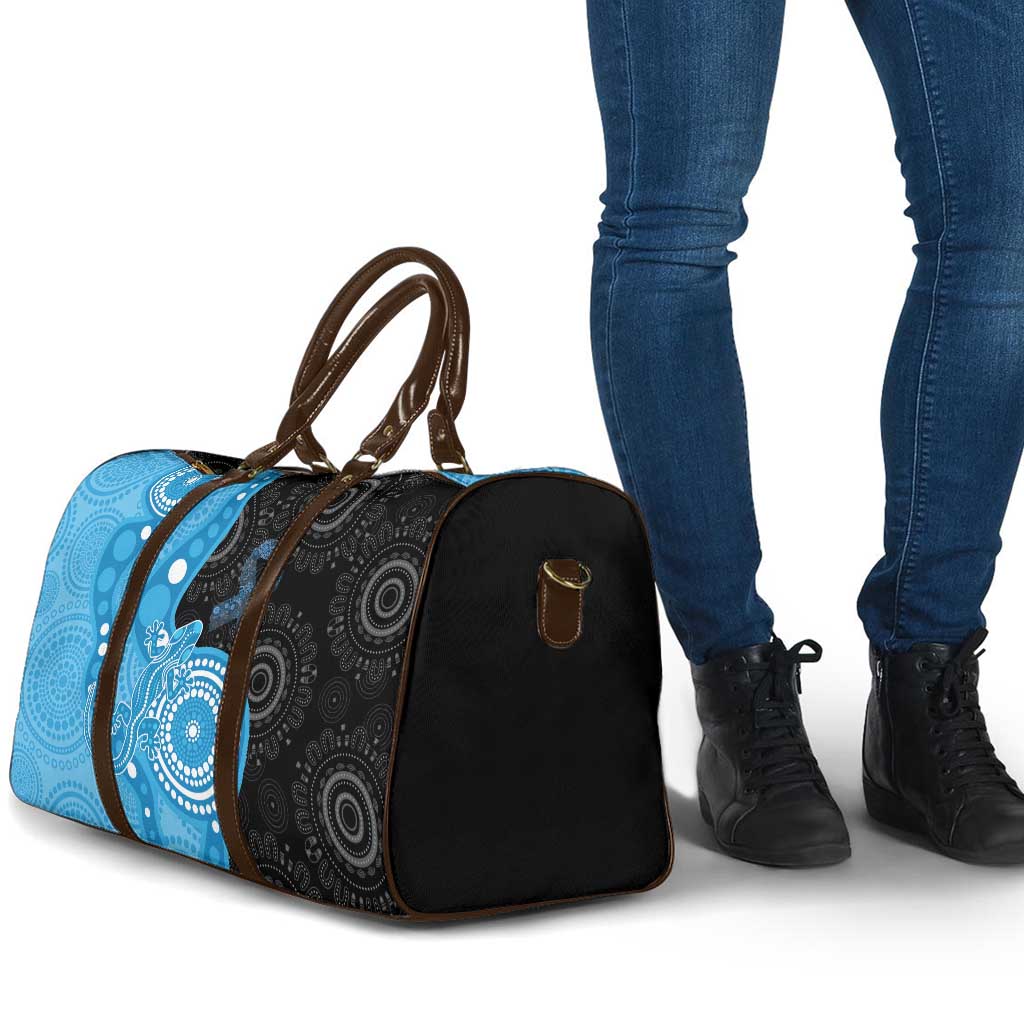 Australia Autism Awareness Month Travel Bag Indigenous Lizard With Blue Ribbon - Aussie Hoodie