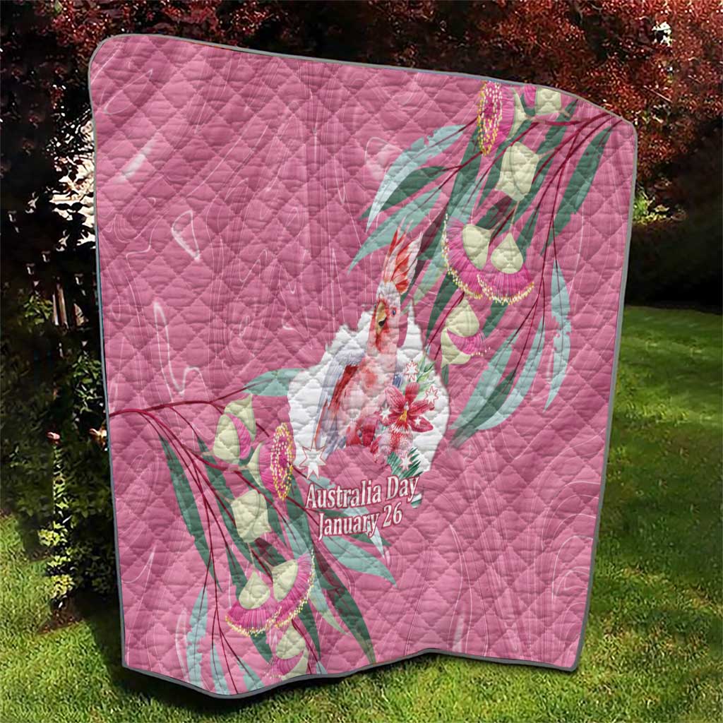 Pink Cockatoo Australia Day Quilt Proud To Be An Aussie Opal Eucalyptus Blossoms - Aussie Hoodie