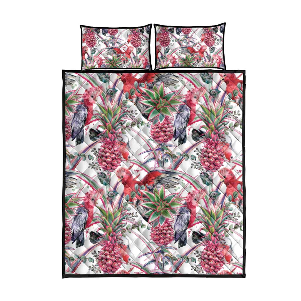 Australia Pink Galah Quilt Bed Set Rose-breasted Cockatoo Pineapple Seamless Vibes - Aussie Hoodie