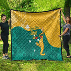 Personalised Boxing Kangaroo Quilt Aussie Oi Oi Oi Sporty National Color - Aussie Hoodie