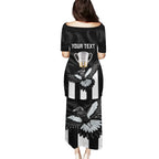 personalised-afl-collingwood-family-matching-puletasi-dress-and-hawaiian-shirt-magpies-premiers-2023-with-trophy-proud