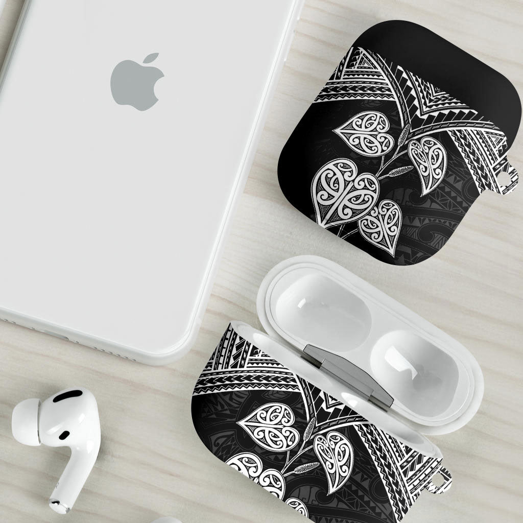 Black New Zealand Kawakawa Maori Ngaru AirPods Case