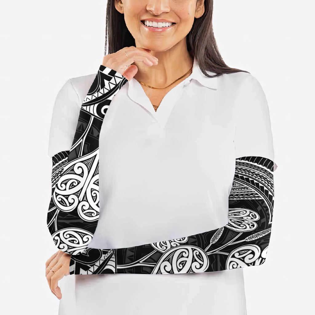 Black New Zealand Kawakawa Maori Ngaru Arm Sleeves