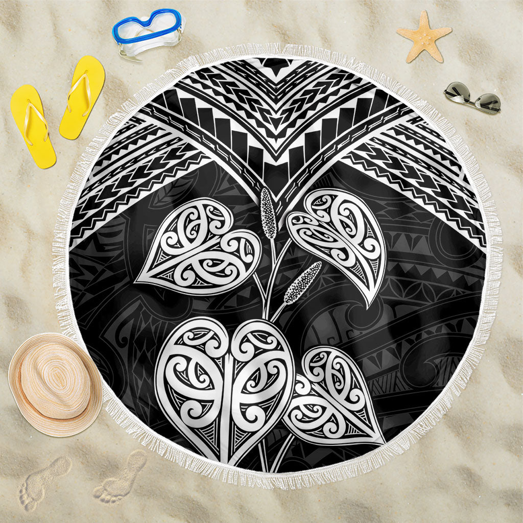 Black New Zealand Kawakawa Maori Ngaru Beach Blanket