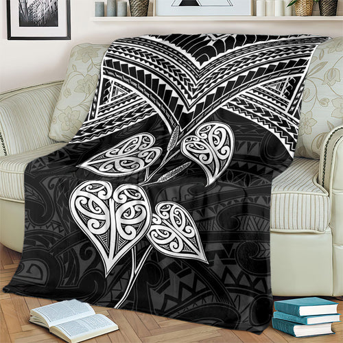 Black New Zealand Kawakawa Maori Ngaru Blanket