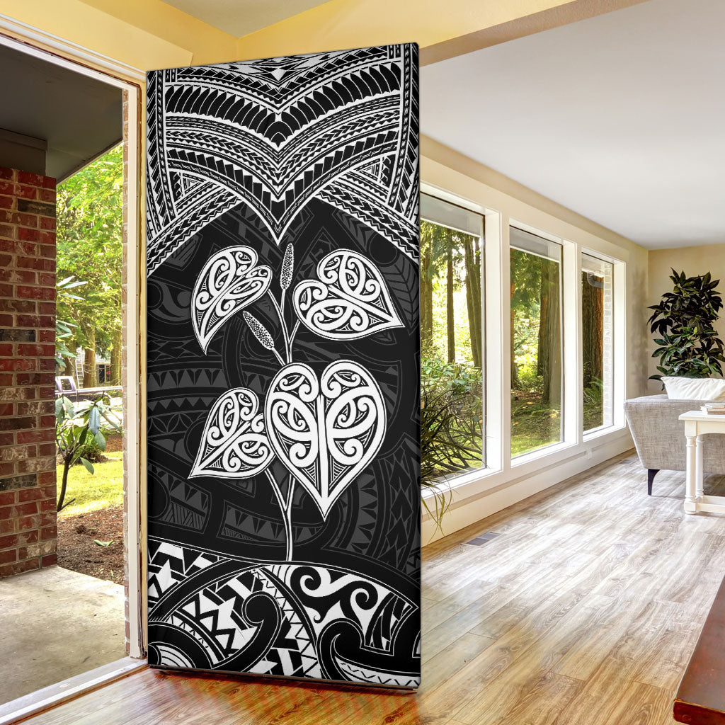 Black New Zealand Kawakawa Maori Ngaru Door Cover