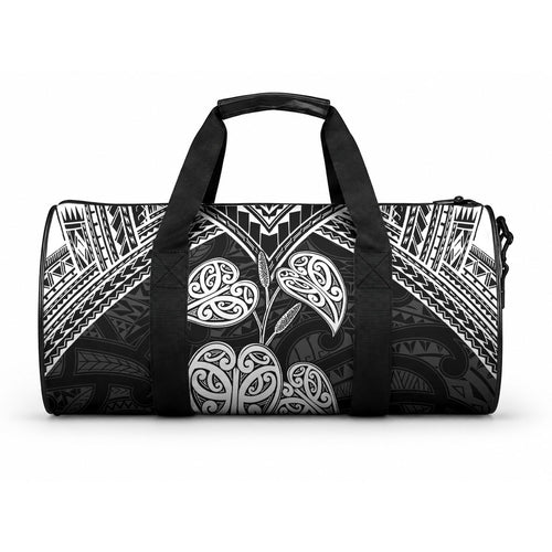 Black New Zealand Kawakawa Maori Ngaru Duffle Bag