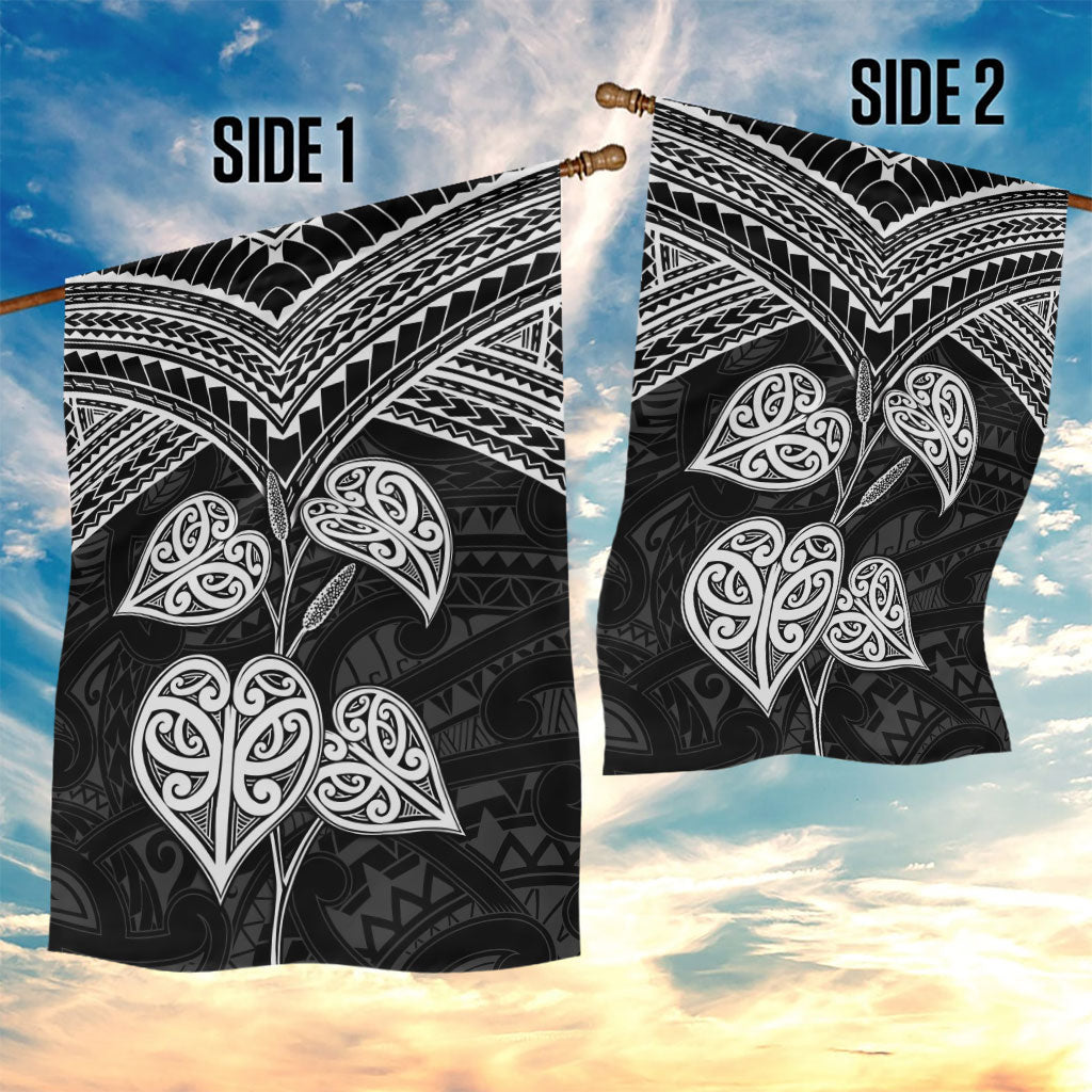 Black New Zealand Kawakawa Maori Ngaru Garden Flag