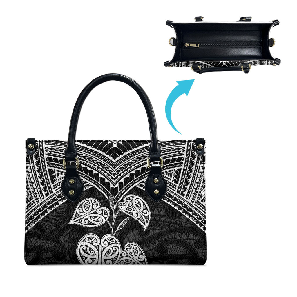 Black New Zealand Kawakawa Maori Ngaru Leather Bag