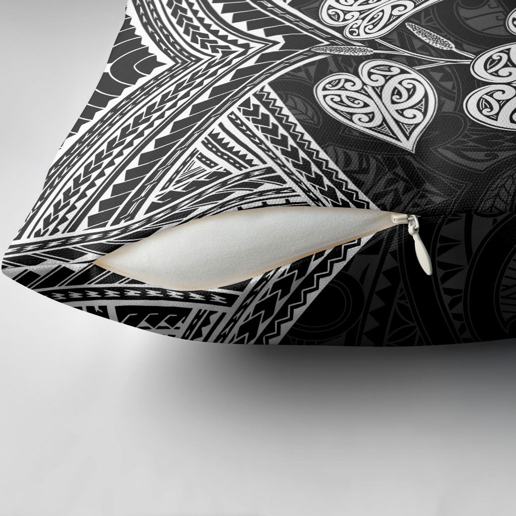 Black New Zealand Kawakawa Maori Ngaru Pillow Cover