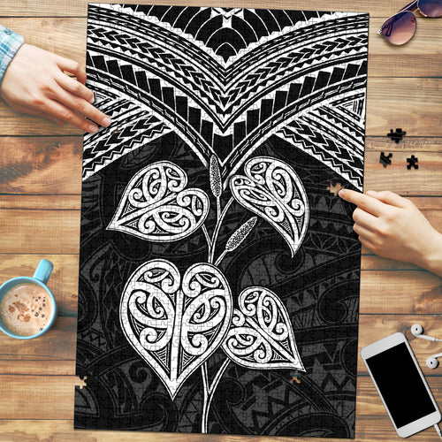 Black New Zealand Kawakawa Maori Ngaru Puzzle