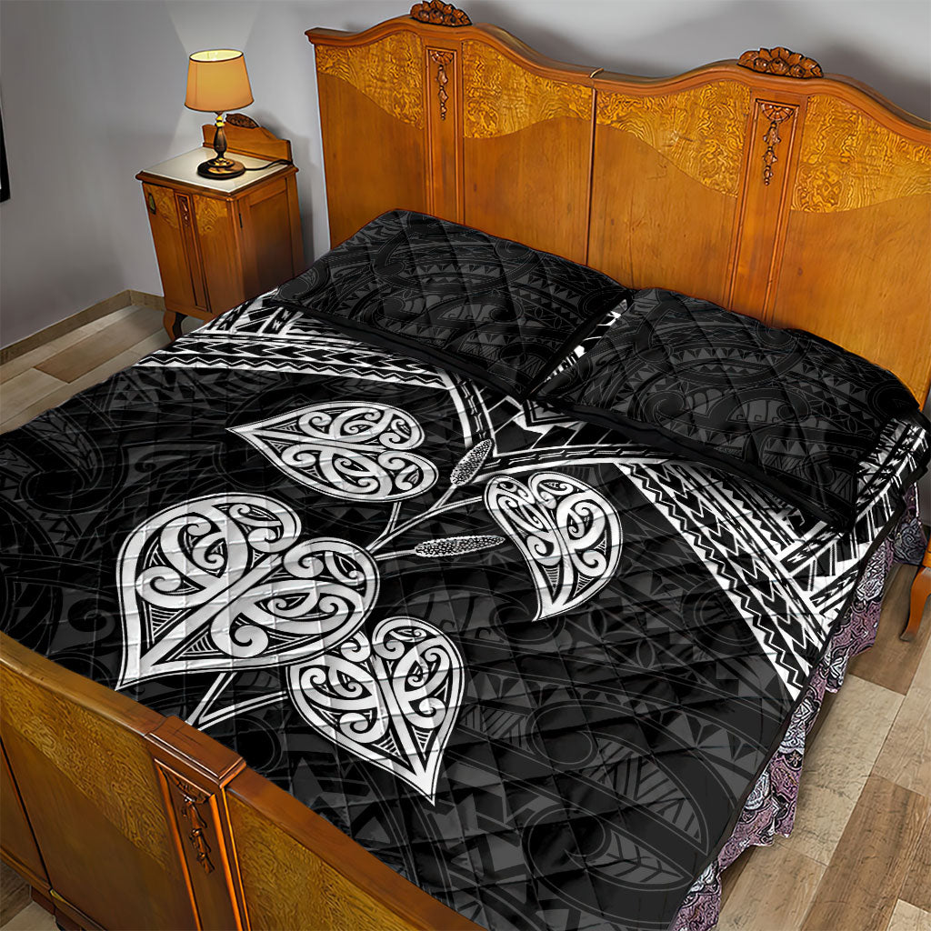 Black New Zealand Kawakawa Maori Ngaru Quilt Bed Set