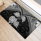 Black New Zealand Kawakawa Maori Ngaru Rubber Doormat