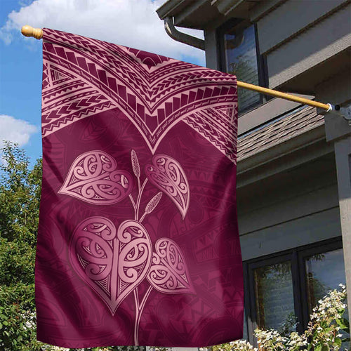 Burgundy New Zealand Kawakawa Maori Ngaru Garden Flag