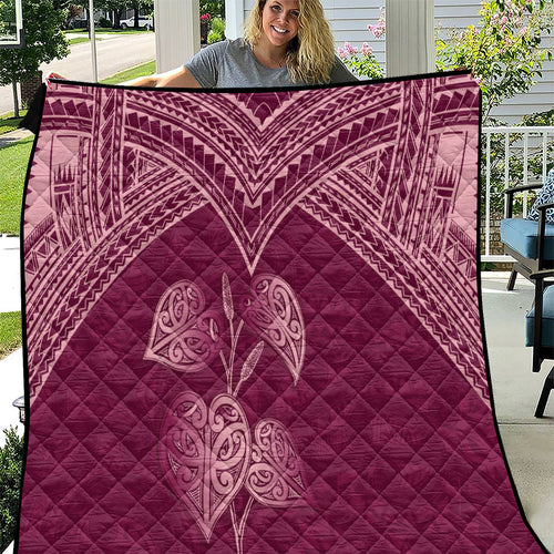 Burgundy New Zealand Kawakawa Maori Ngaru Quilt