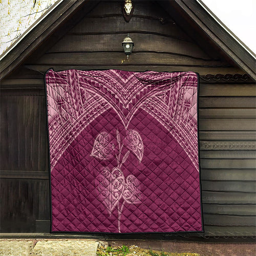 Burgundy New Zealand Kawakawa Maori Ngaru Quilt