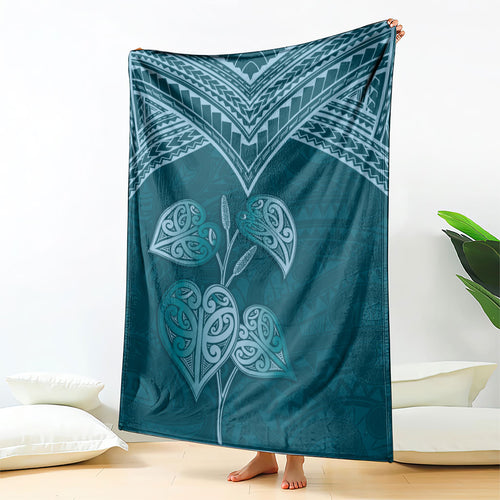 Cyan New Zealand Kawakawa Maori Ngaru Blanket