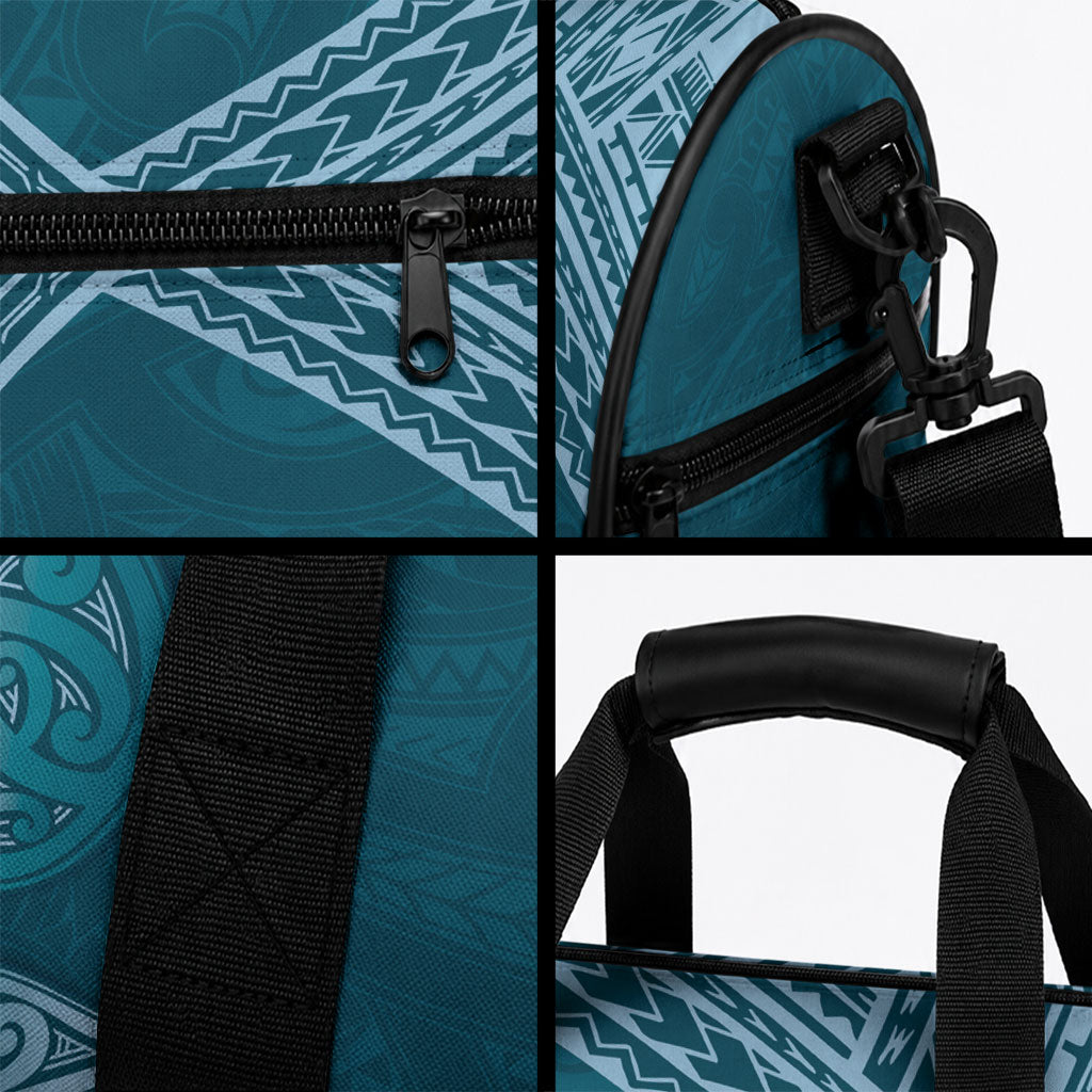Cyan New Zealand Kawakawa Maori Ngaru Duffle Bag