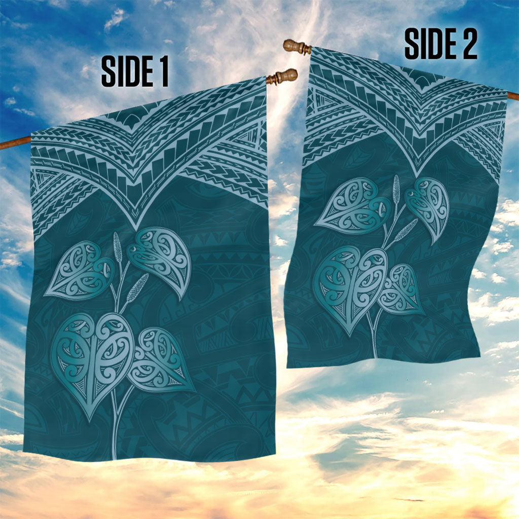 Cyan New Zealand Kawakawa Maori Ngaru Garden Flag