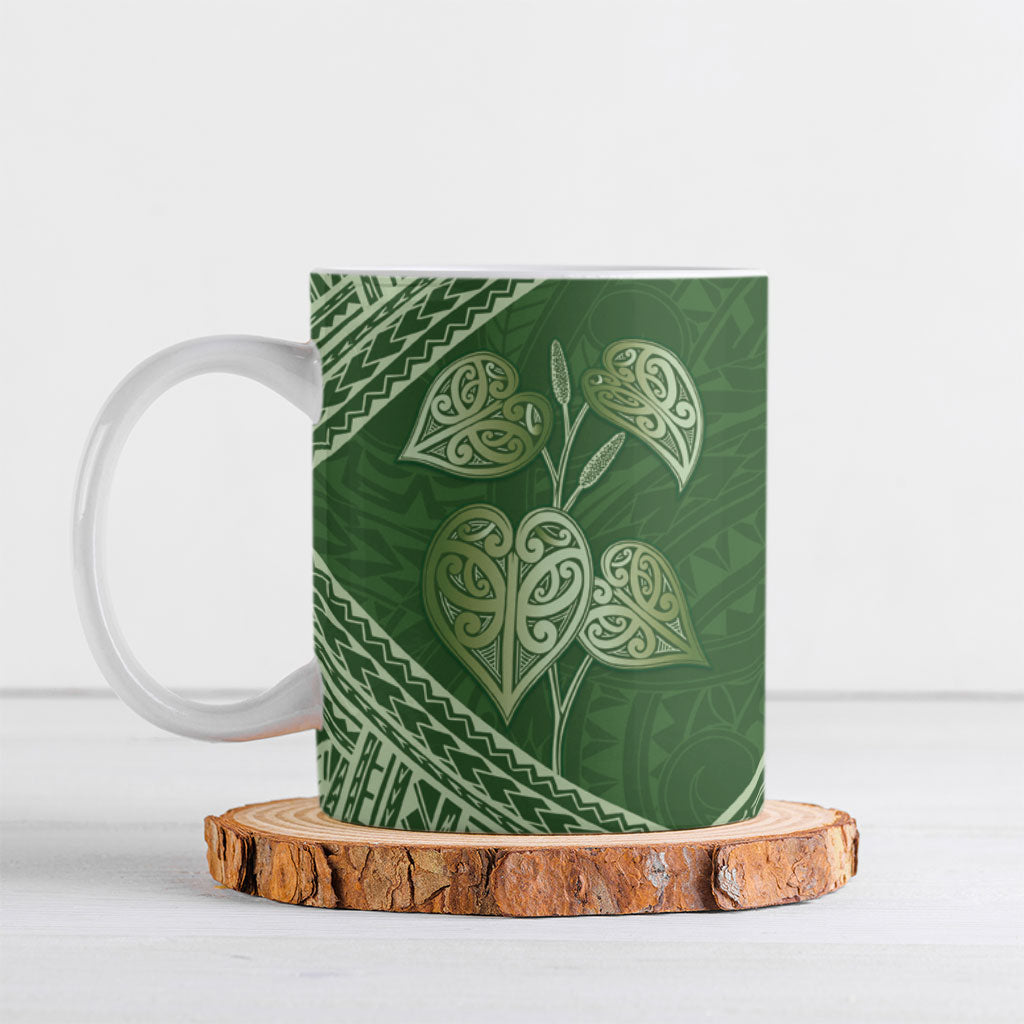 Green New Zealand Kawakawa Maori Ngaru Ceramic Mug