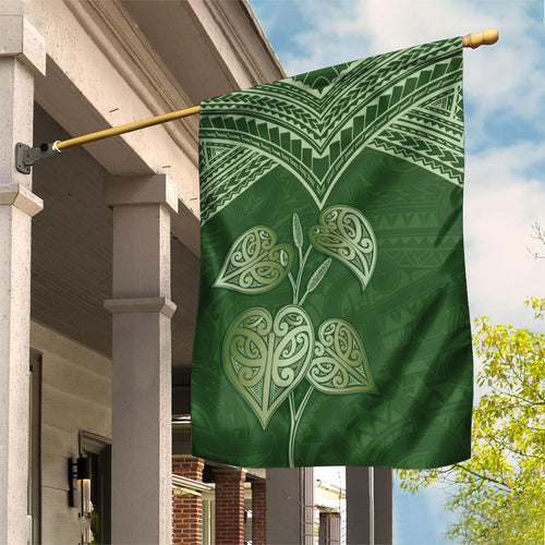 Green New Zealand Kawakawa Maori Ngaru Garden Flag