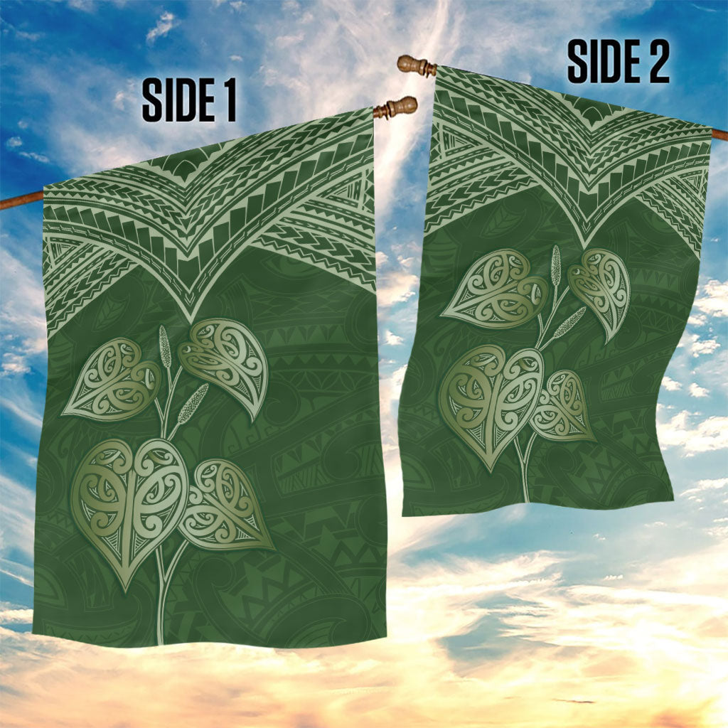 Green New Zealand Kawakawa Maori Ngaru Garden Flag