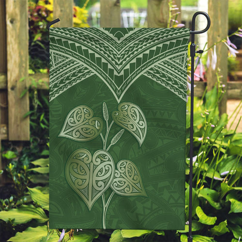 Green New Zealand Kawakawa Maori Ngaru Garden Flag