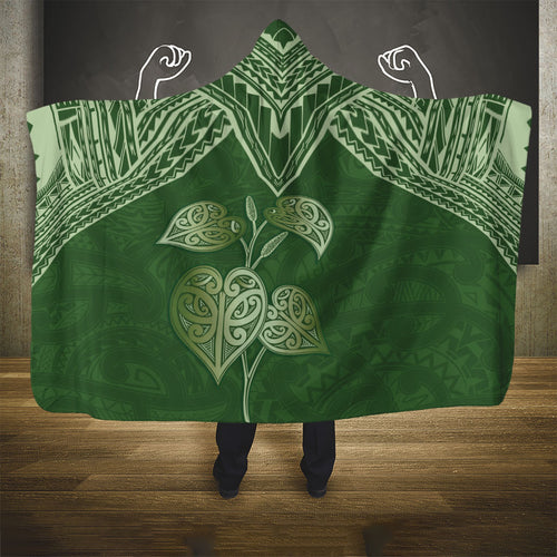 Green New Zealand Kawakawa Maori Ngaru Hooded Blanket