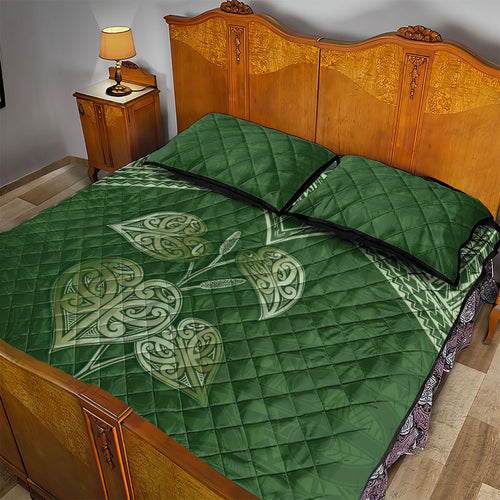 Green New Zealand Kawakawa Maori Ngaru Quilt Bed Set