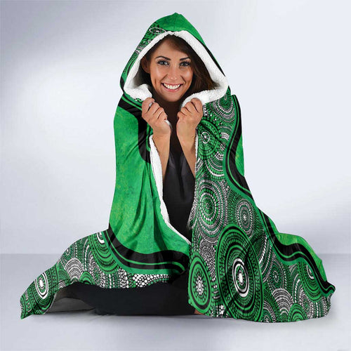 Custom Melbourne Stars Hooded Blanket Indigenous Art - Grunge Style