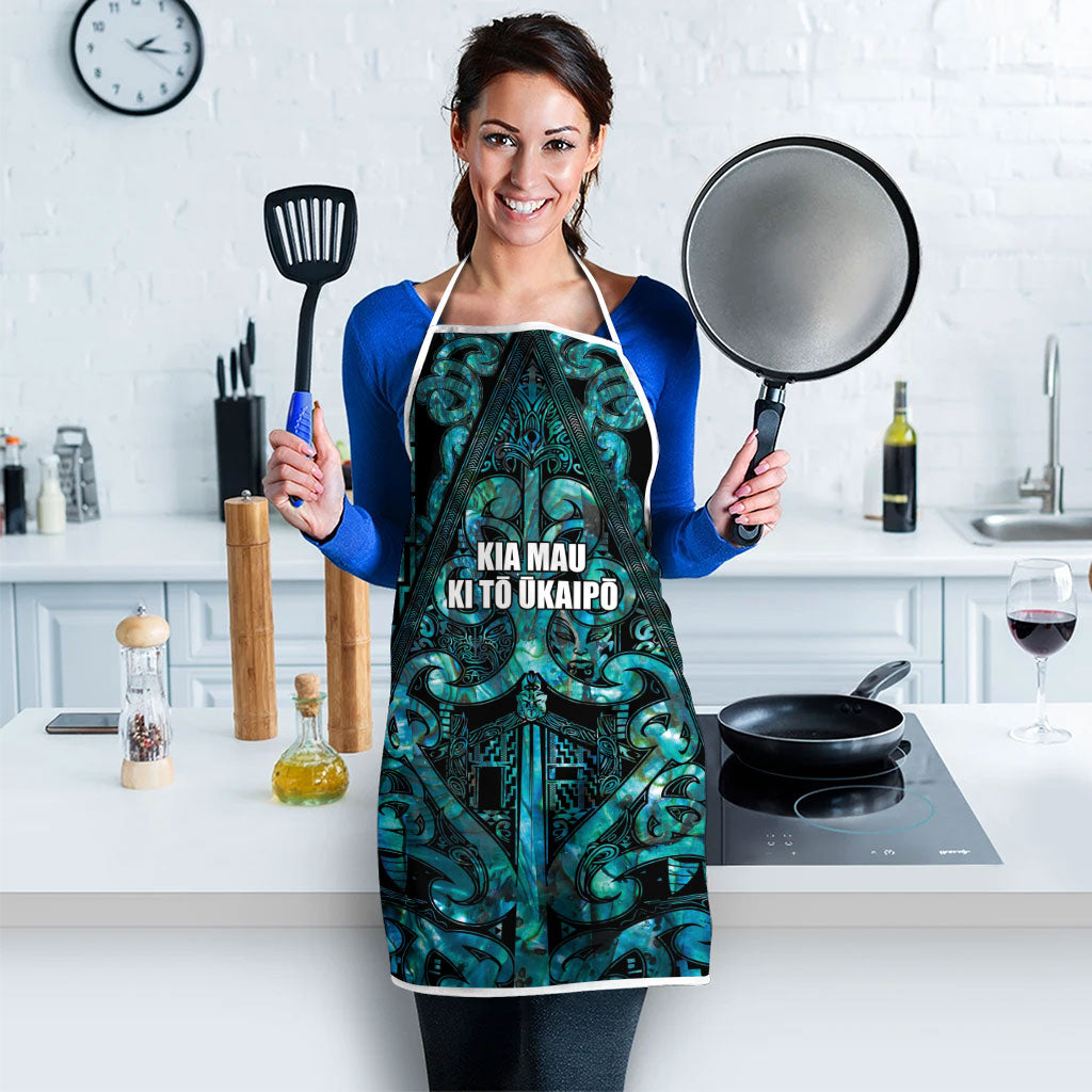 Maori Language Week Apron Kia Mau Ki To Ukaipo Paua Shell Color