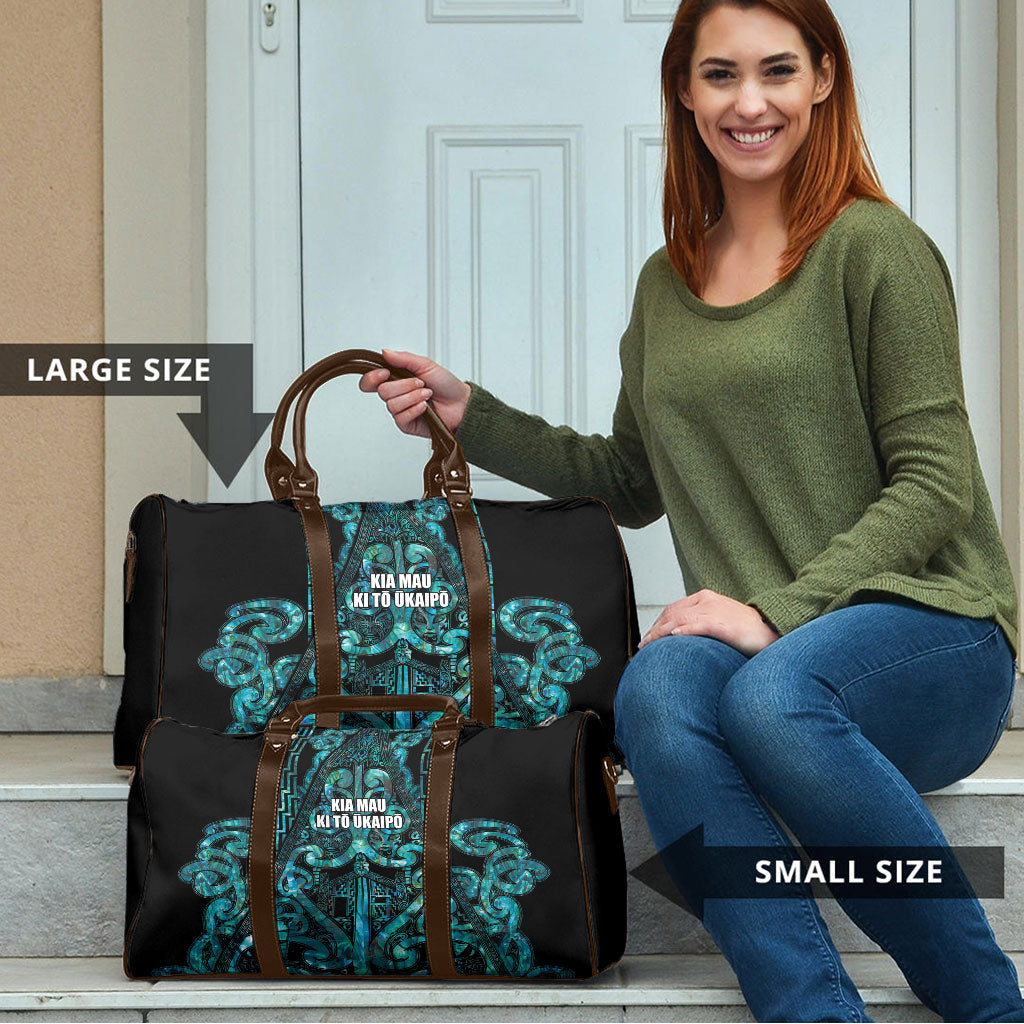Maori Language Week Travel Bag Kia Mau Ki To Ukaipo Paua Shell Color