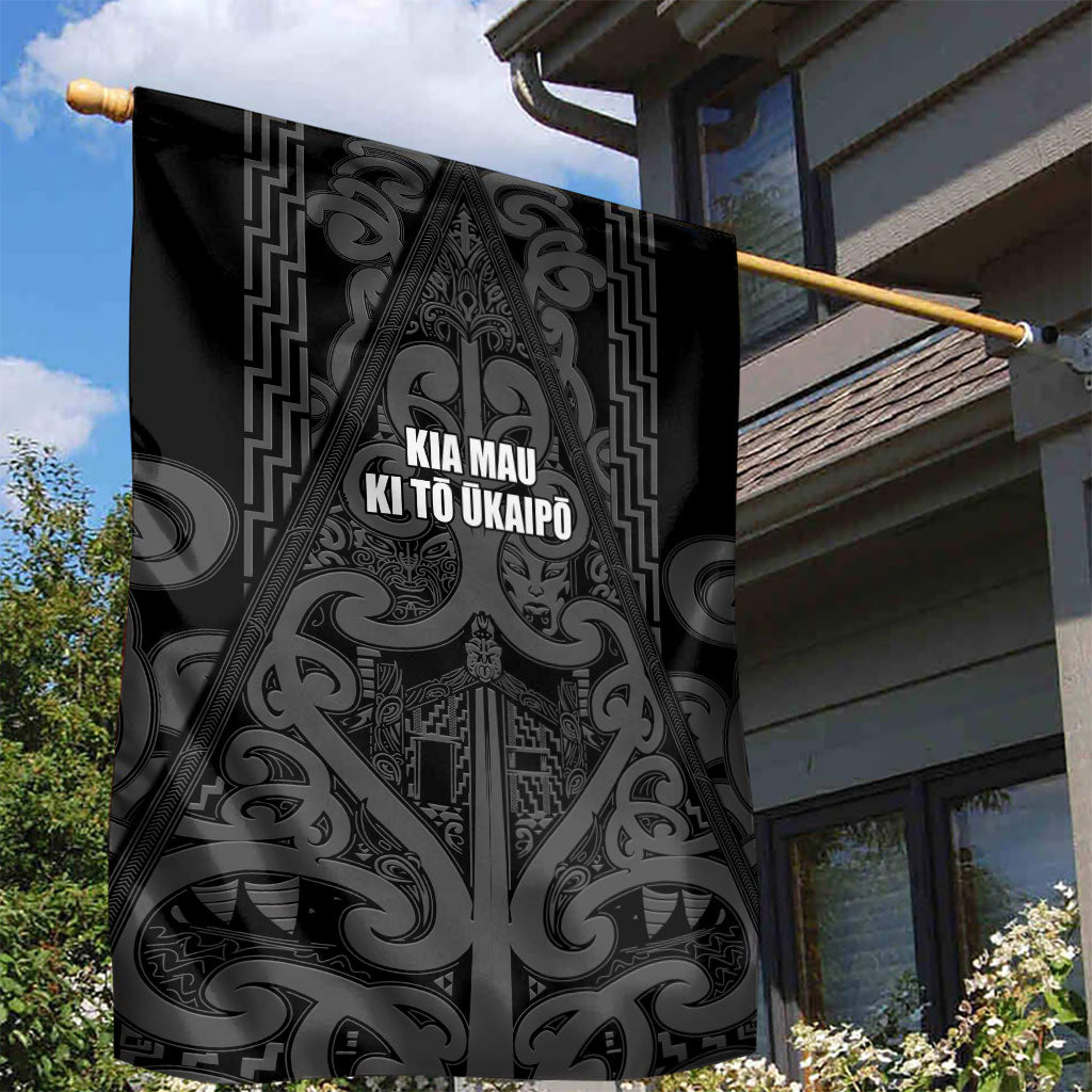 Maori Language Week Garden Flag Kia Mau Ki To Ukaipo Grey Color