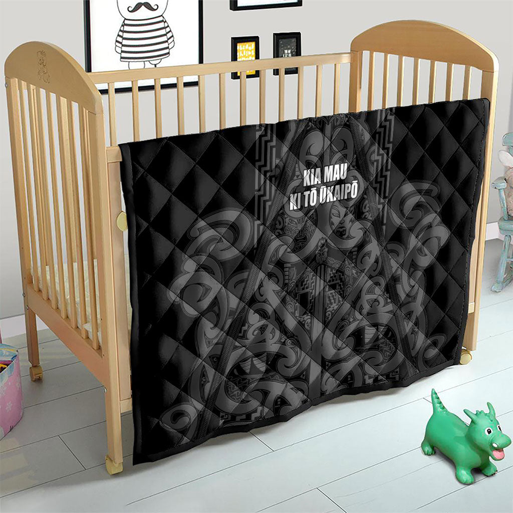 Maori Language Week Quilt Kia Mau Ki To Ukaipo Grey Color