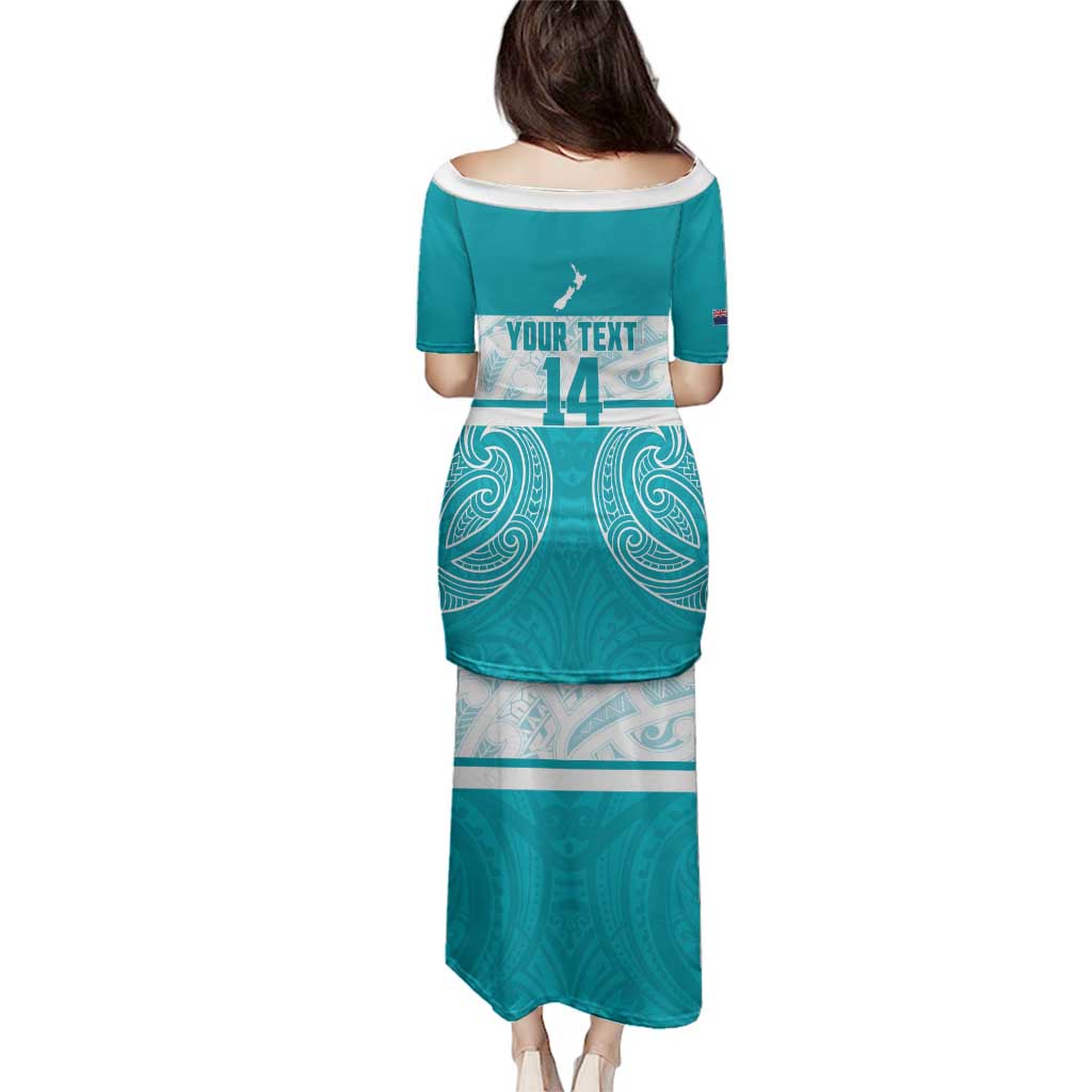 New Zealand Silver Fern Cricket Custom Family Matching Puletasi and Hawaiian Shirt Black Cap Teal Maori Pattern - Aussie Hoodie