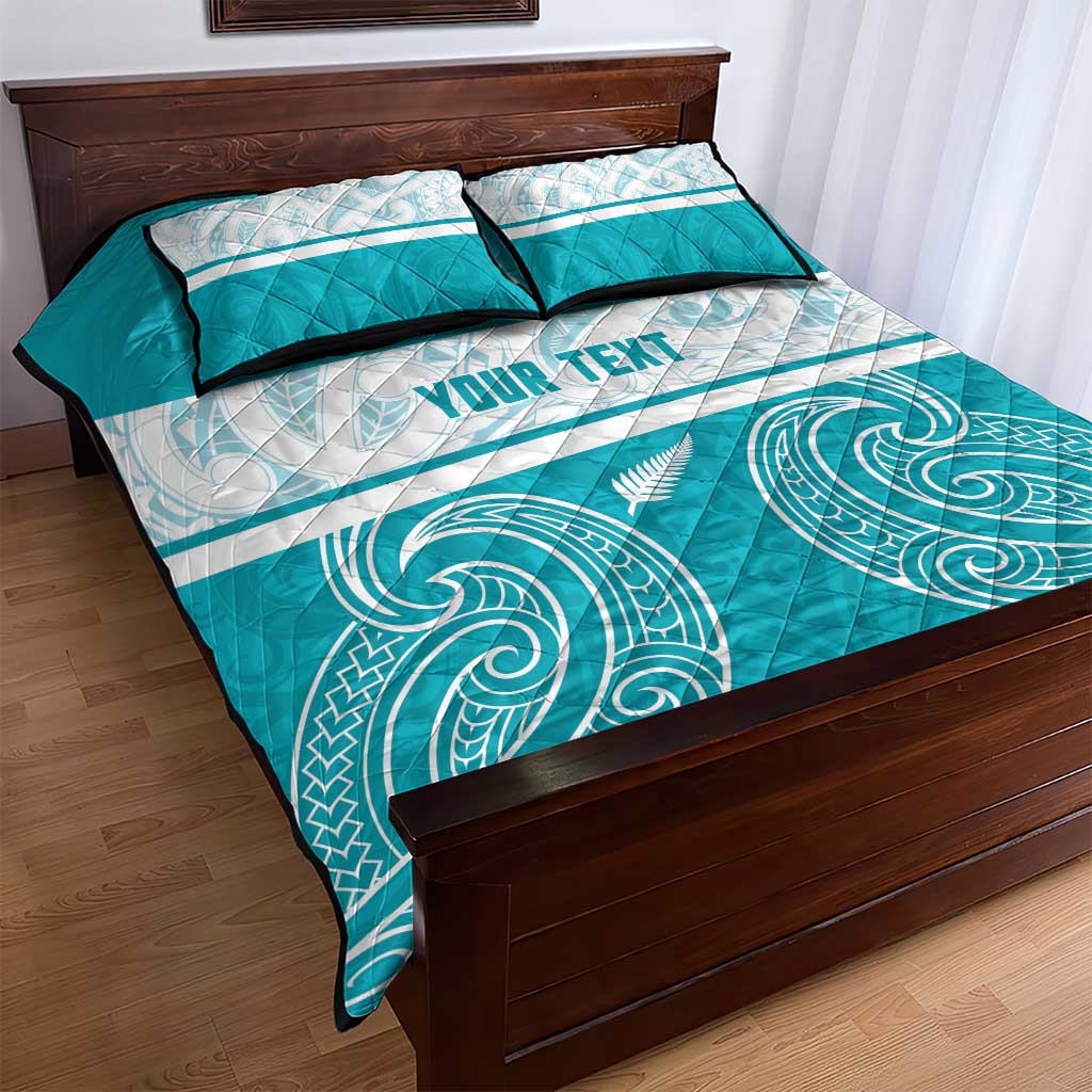 New Zealand Silver Fern Cricket Custom Quilt Bed Set Black Cap Teal Maori Pattern - Aussie Hoodie