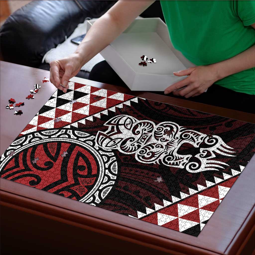 Red Aotearoa Niho Taniwha Puzzle Maori Mythology Tooth - Taniko Motifs - Aussie Hoodie