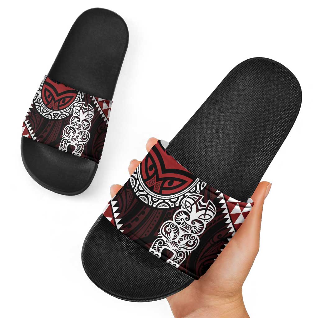 Red Aotearoa Niho Taniwha Slide Sandals Maori Mythology Tooth - Taniko Motifs - Aussie Hoodie