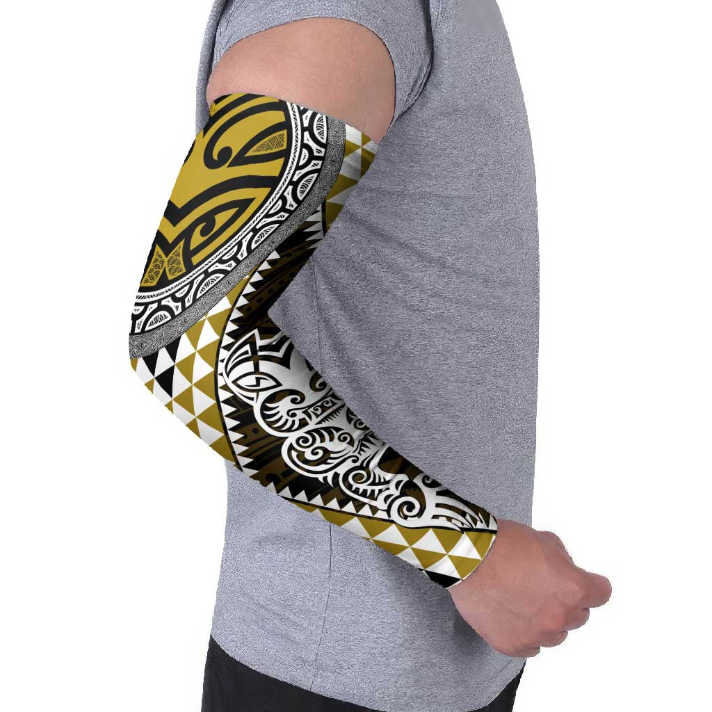 Yellow Aotearoa Niho Taniwha Arm Sleeves Maori Mythology Tooth - Taniko Motifs - Aussie Hoodie