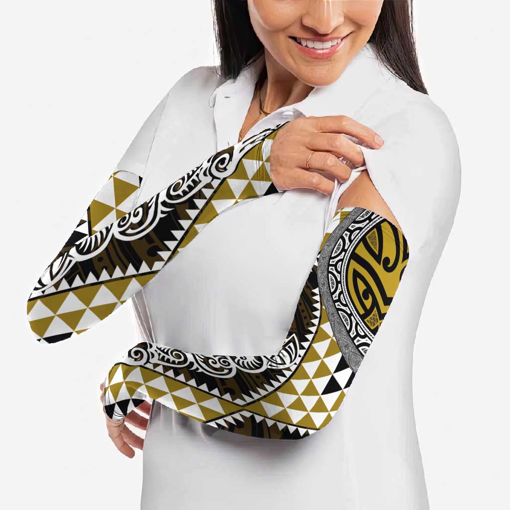 Yellow Aotearoa Niho Taniwha Arm Sleeves Maori Mythology Tooth - Taniko Motifs - Aussie Hoodie