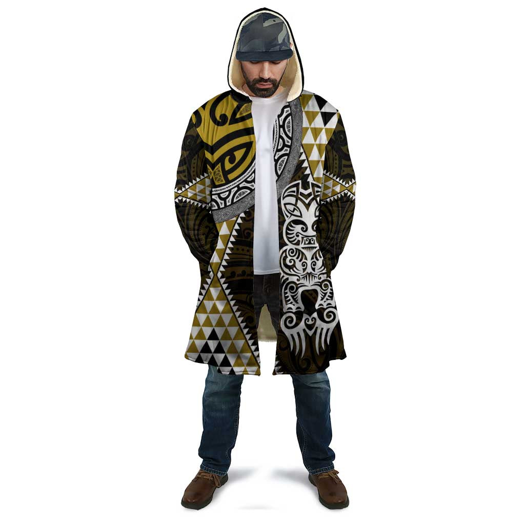 Yellow Aotearoa Niho Taniwha Cloak Maori Mythology Tooth - Taniko Motifs - Aussie Hoodie