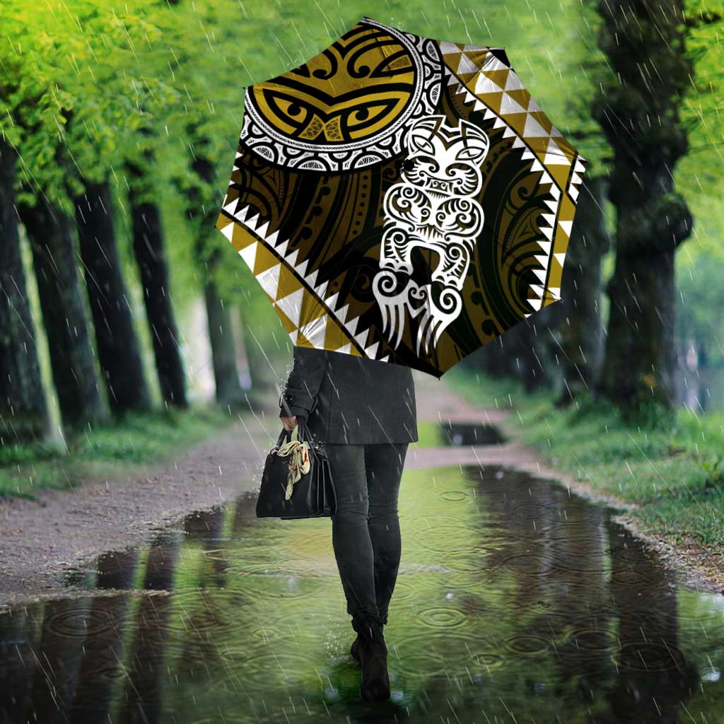 Yellow Aotearoa Niho Taniwha Umbrella Maori Mythology Tooth - Taniko Motifs - Aussie Hoodie